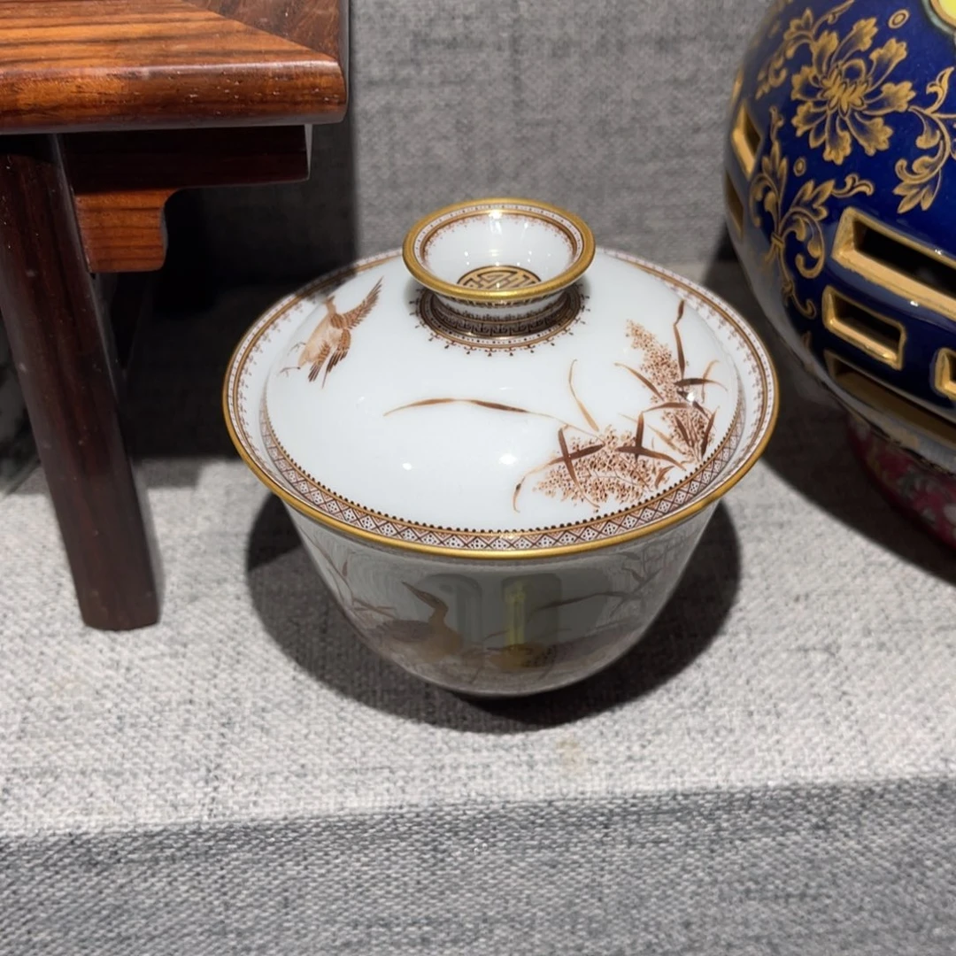 孙****1精品陶瓷传世收藏