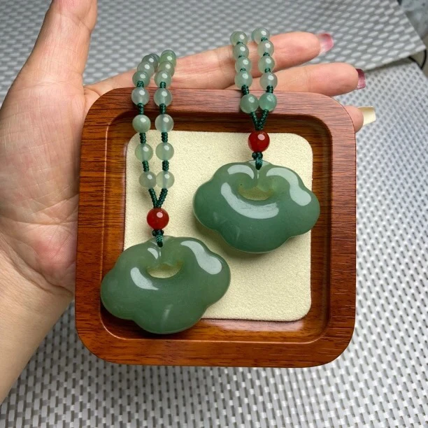 17独龙玉大款如意锁（发一个）