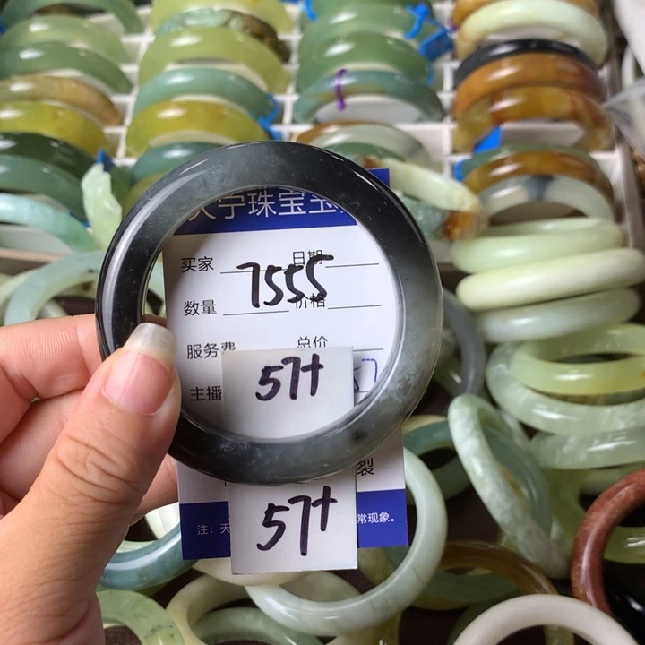 未镶嵌蛇纹石玉手镯7555