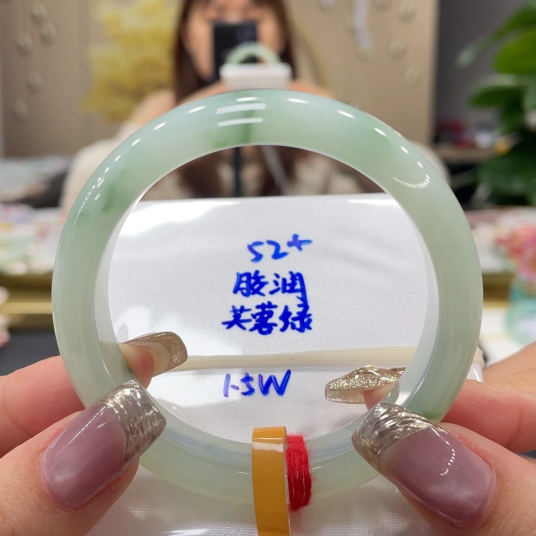 未镶嵌手镯翡翠翡翠