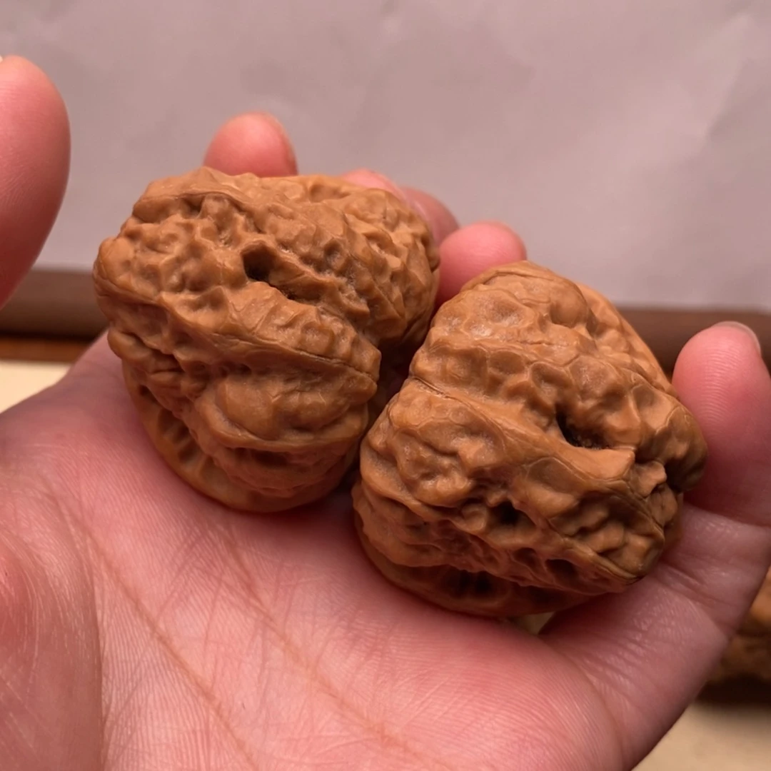 【闪购商品】把件文玩核桃弯***鸟三角蛙边37左右