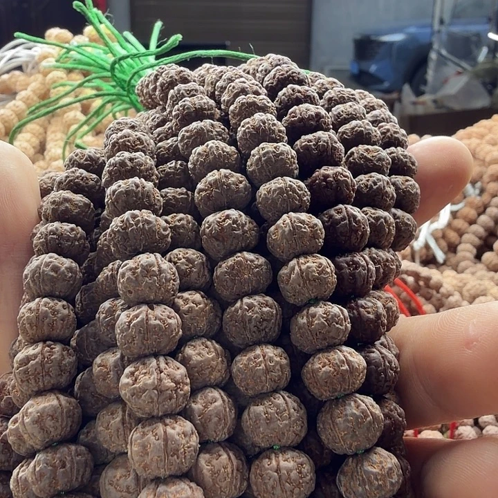 阿***力吊坠金刚菩提老树王18条