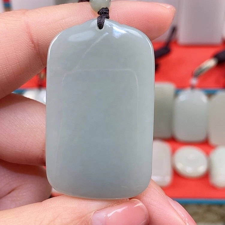 【闪购商品】颈饰未镶嵌和田玉