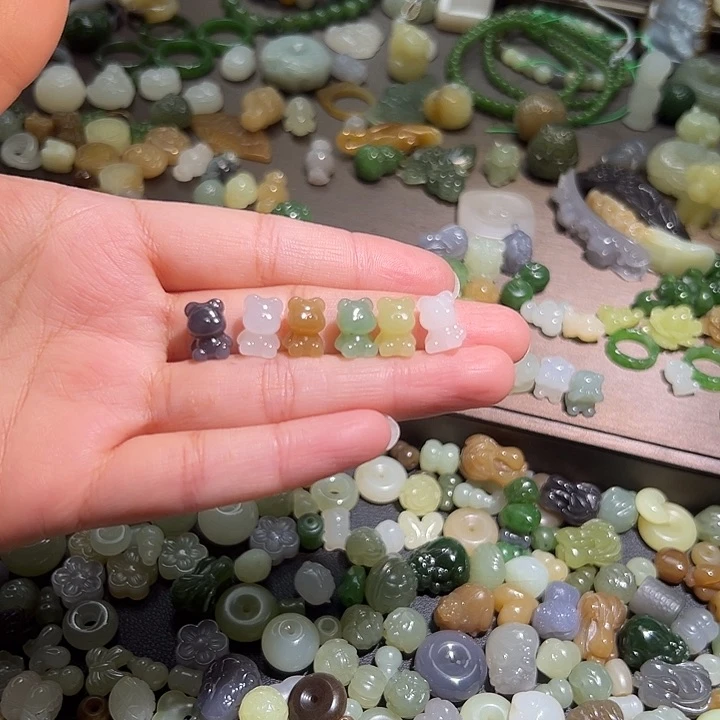 和田玉未镶嵌珠宝半成品98一个多样性发其一