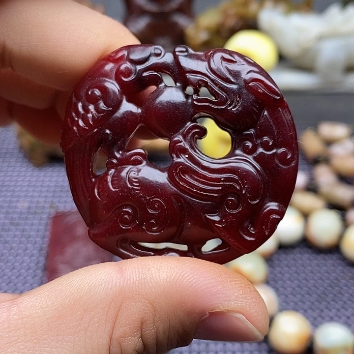 未镶嵌蛇纹石玉颈饰