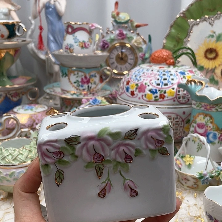 杯碟陶瓷摆件陶瓷