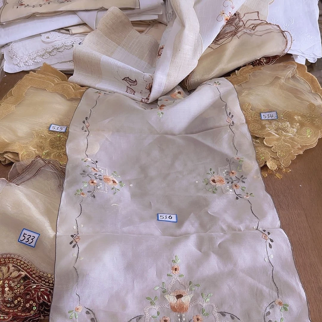 棉蒲***毛生丝手绣桌旗536号