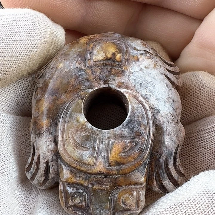 和田玉挂件未镶嵌五*坊