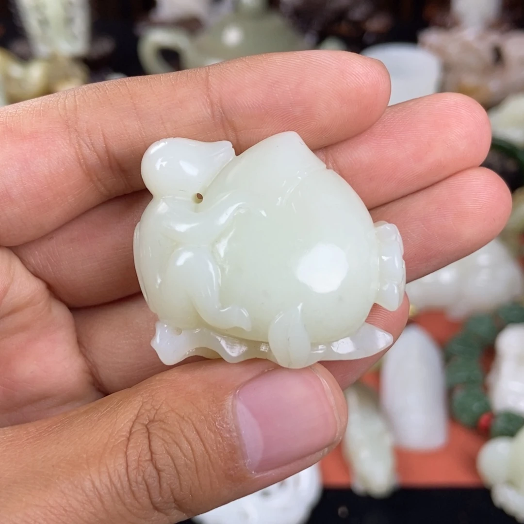 和田玉未镶嵌挂件