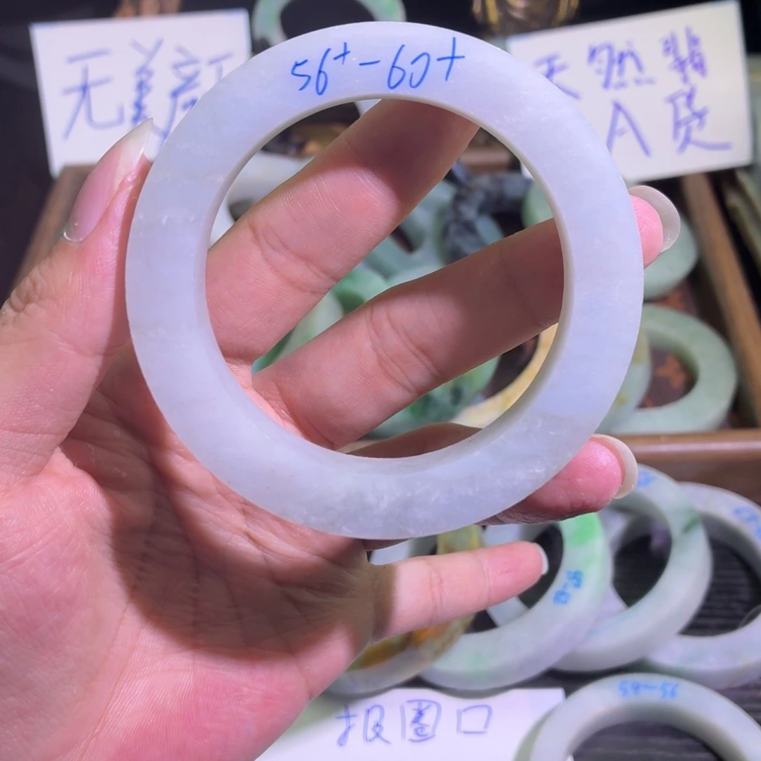 定制翡翠未镶嵌翡翠A货手镯毛胚定制