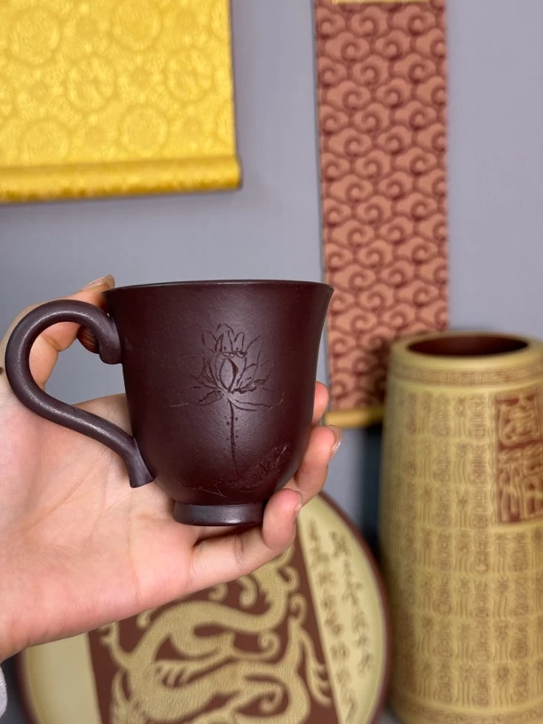 【陶缘斋1号】《西施壶》红降坡100cc崔利制壶