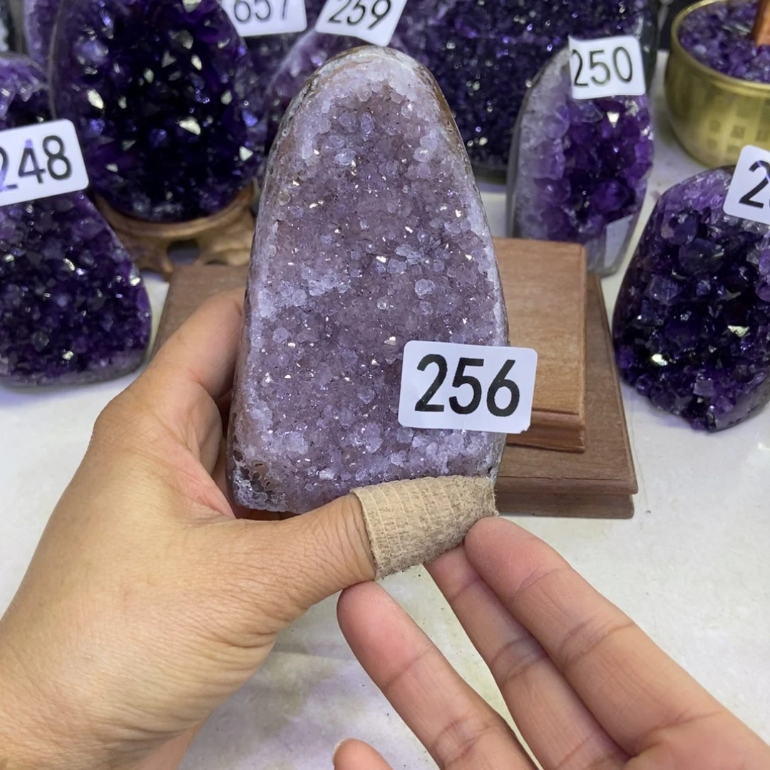 紫晶大型摆件（非配饰）未镶嵌