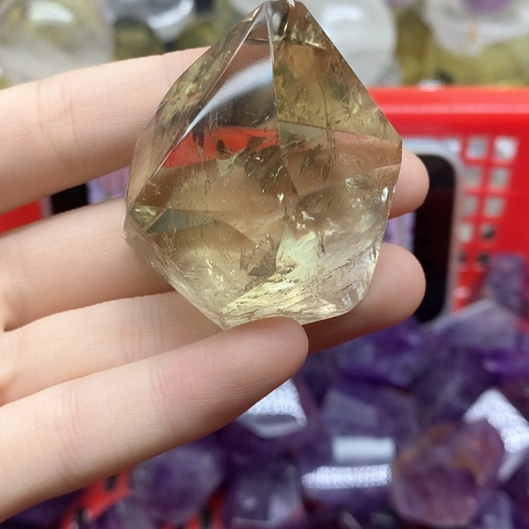 未镶嵌珠宝半成品水晶116水晶石