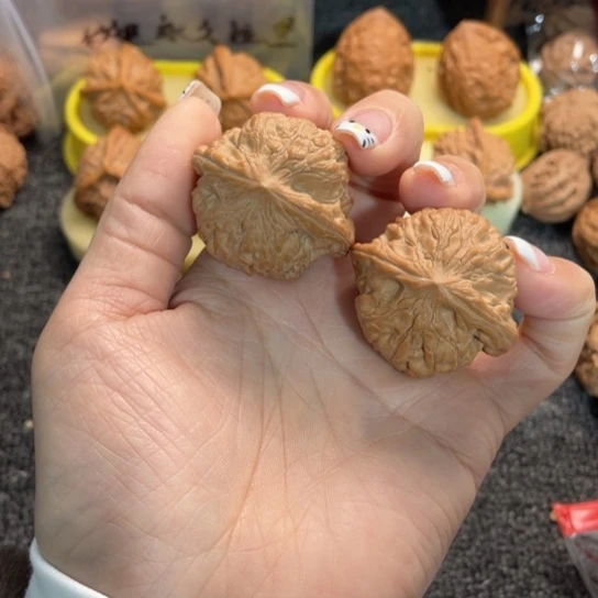 吊坠文玩核桃20靠山王