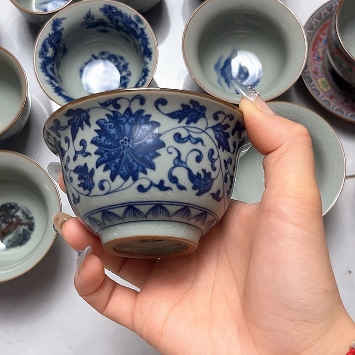 青花缠枝莲压手杯