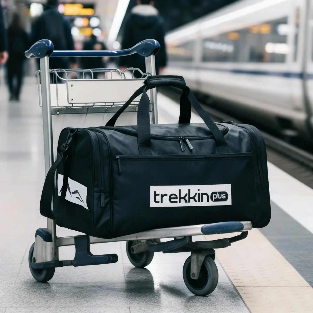 50升大容量手提运动健身包防水旅行包短长途行李包便携学生收纳袋