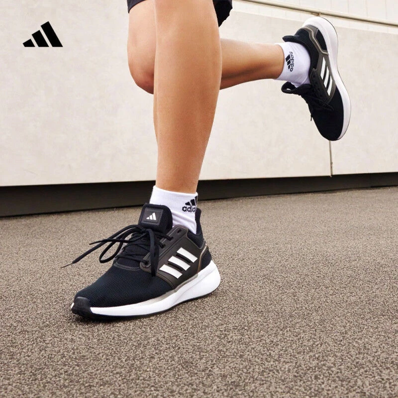 Adidas/阿迪达斯 透气网面轻便缓震舒适耐磨经典运动鞋JR0247