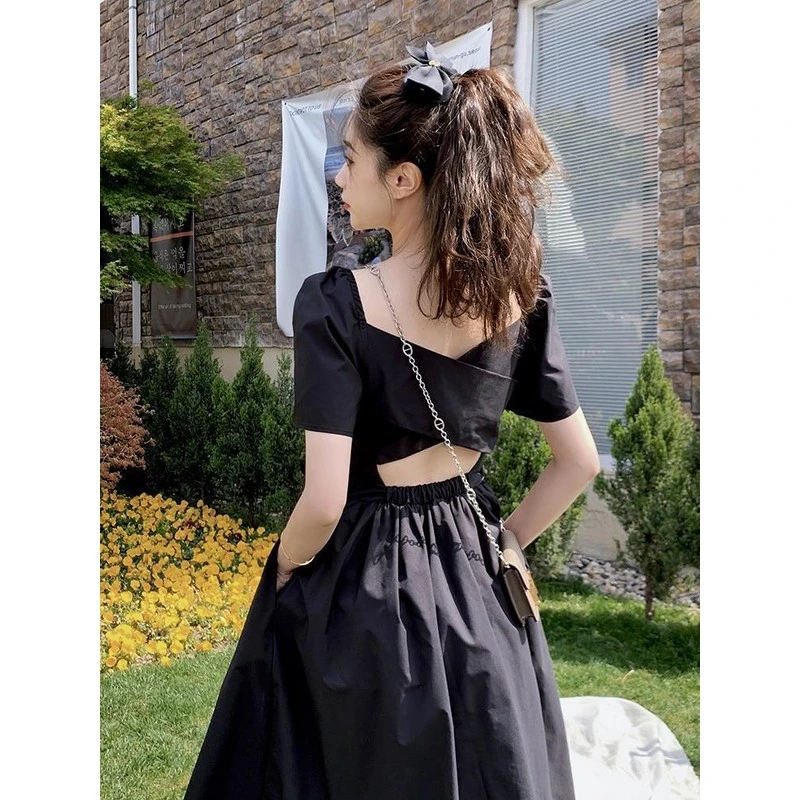 2025夏季新款韩版法式复古桔梗赫本风露背连衣裙女收腰显瘦长裙子