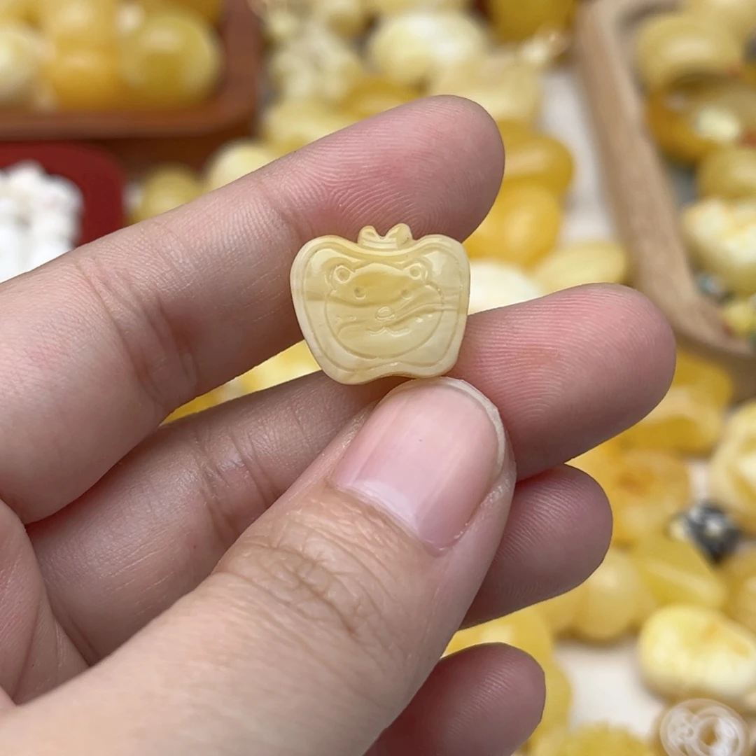裸石蜜蜡未镶嵌天然