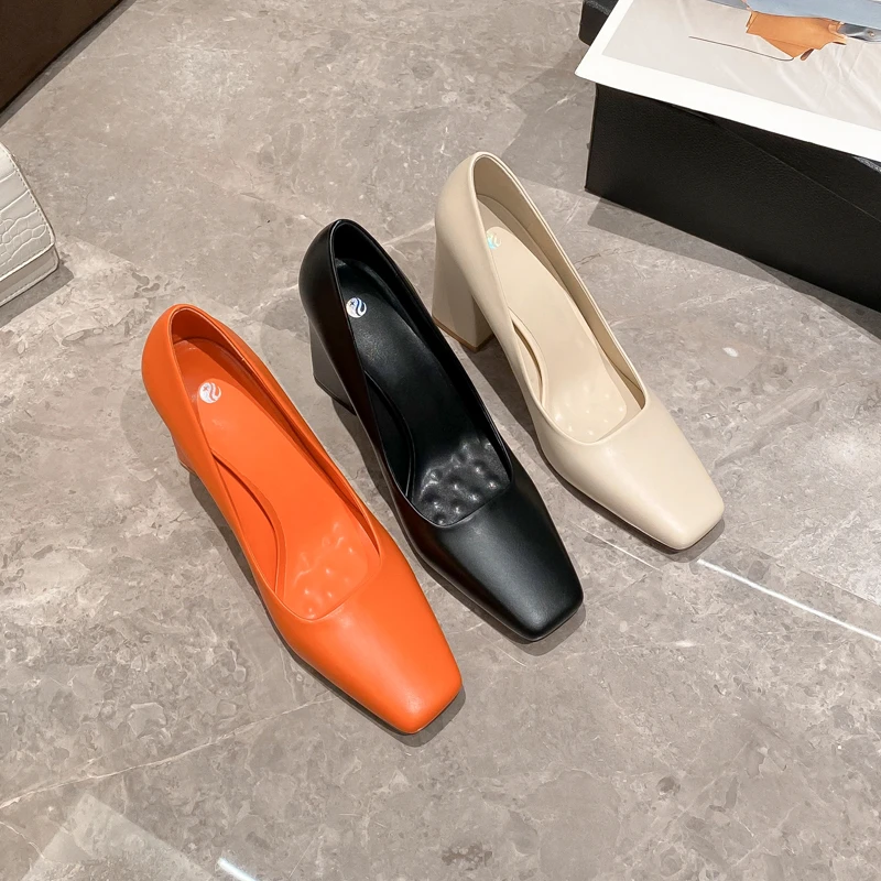 2025年秋冬网红新款方头粗跟高跟性感浅口简约百搭时装女单鞋