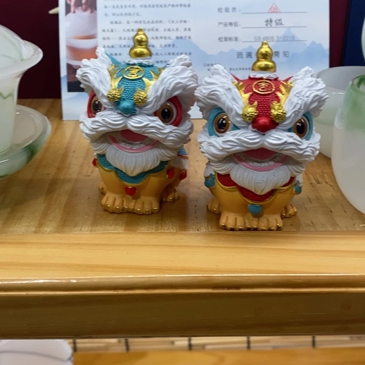 凡***材琉璃手工艺品摆件一对