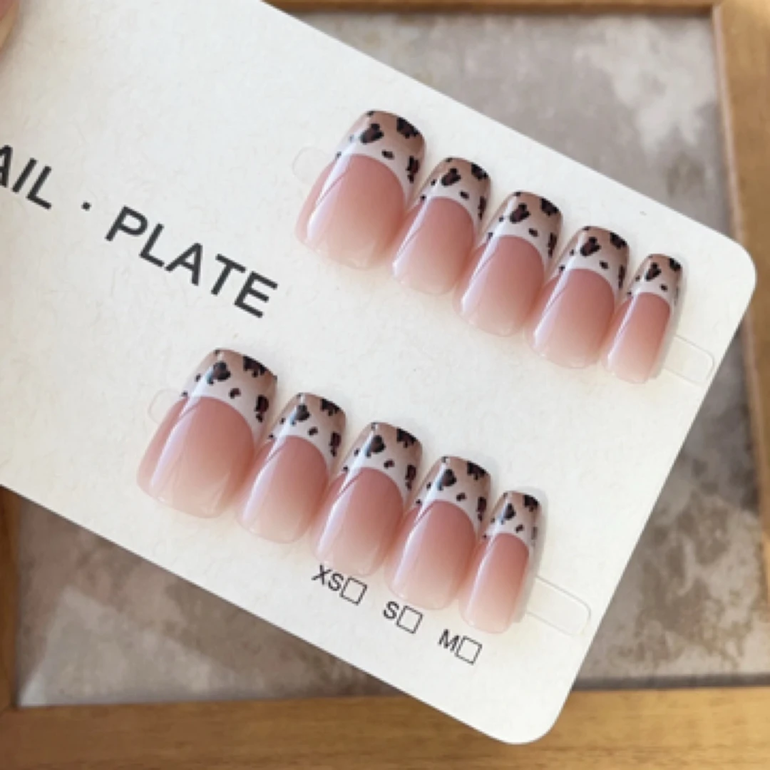 豹纹手工美甲片显白百搭可拆卸穿戴甲