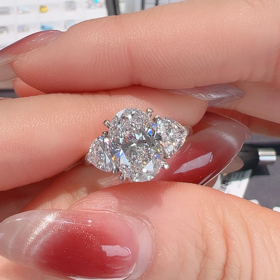 实验室培育钻石18K金镶嵌西**啵@@00026888