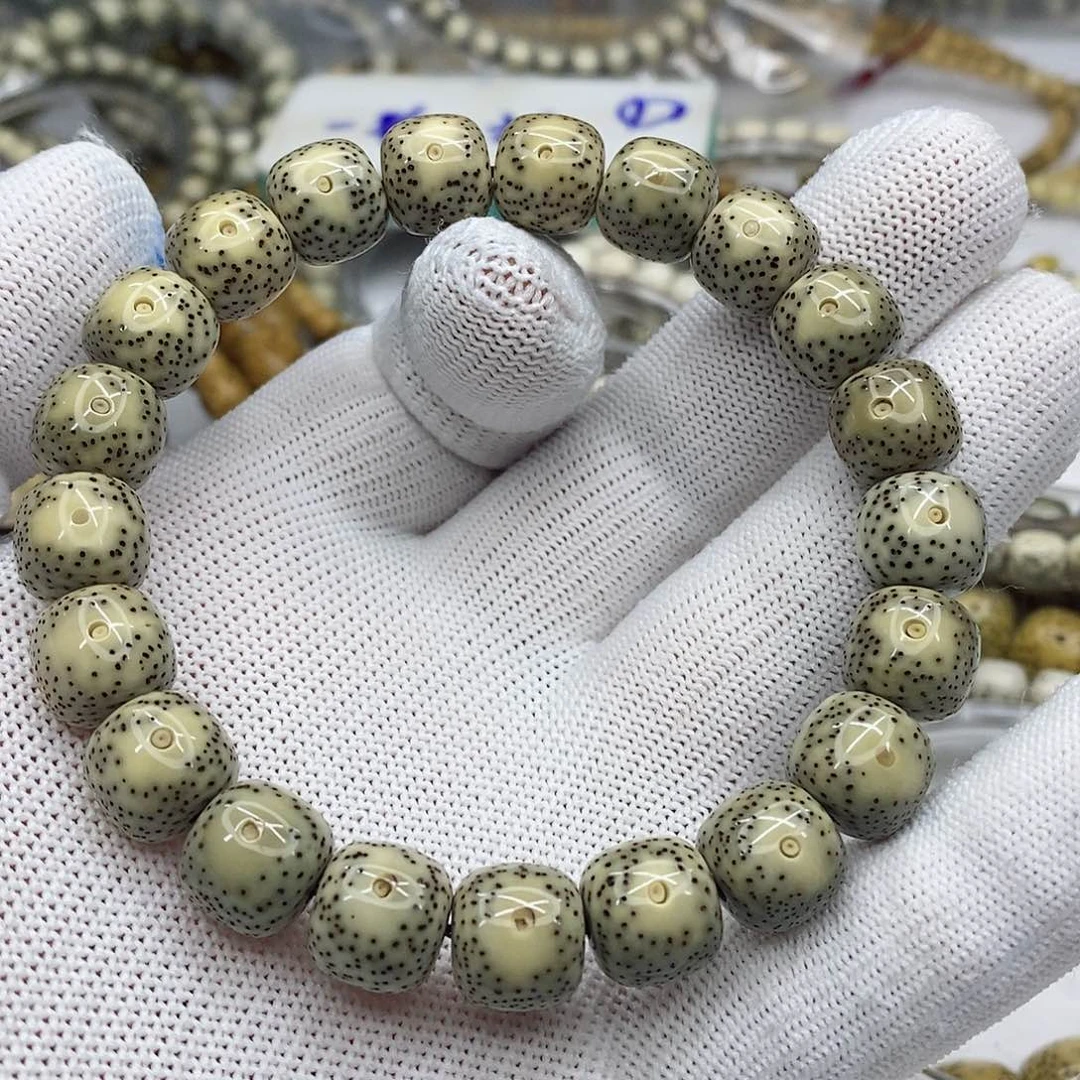 星月菩提吊坠星月菩提