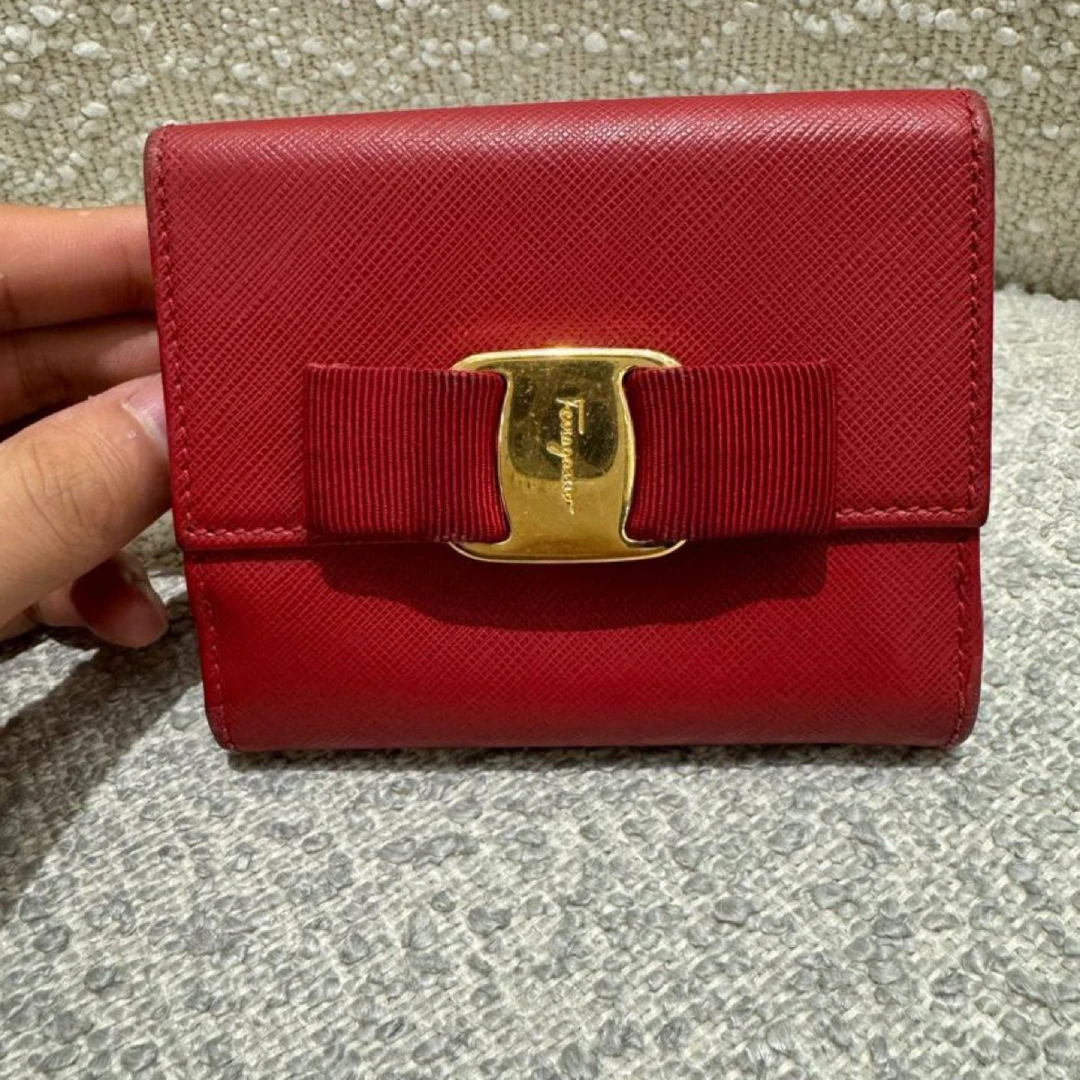 95新 FERRAGAMO/菲拉格慕 15189606/KIKIFIFI/钱包