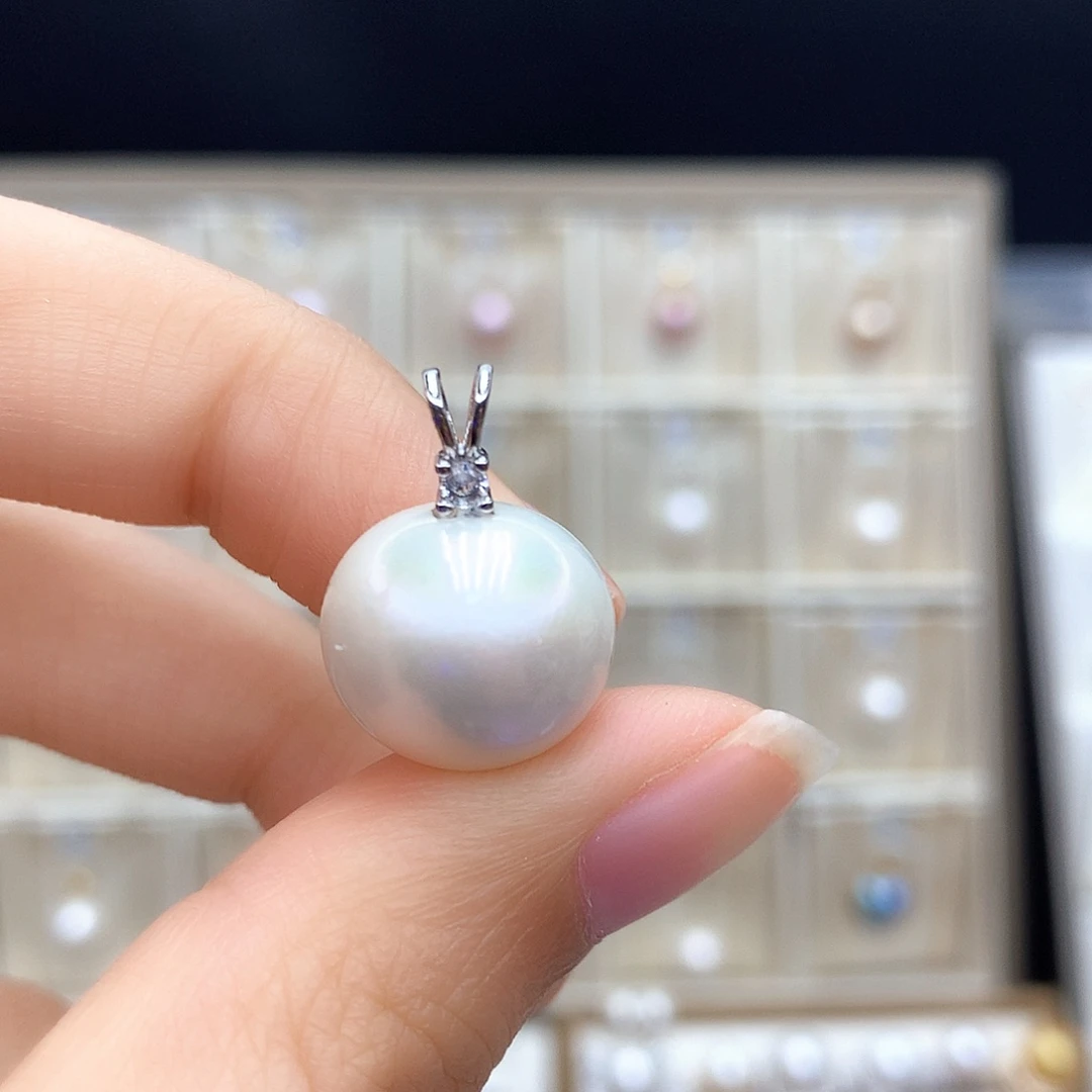 淡水珍珠合金颈饰