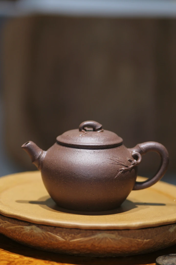 竹影壶（原矿无添加，30目青红降坡泥，全手工拍打，160cc，）