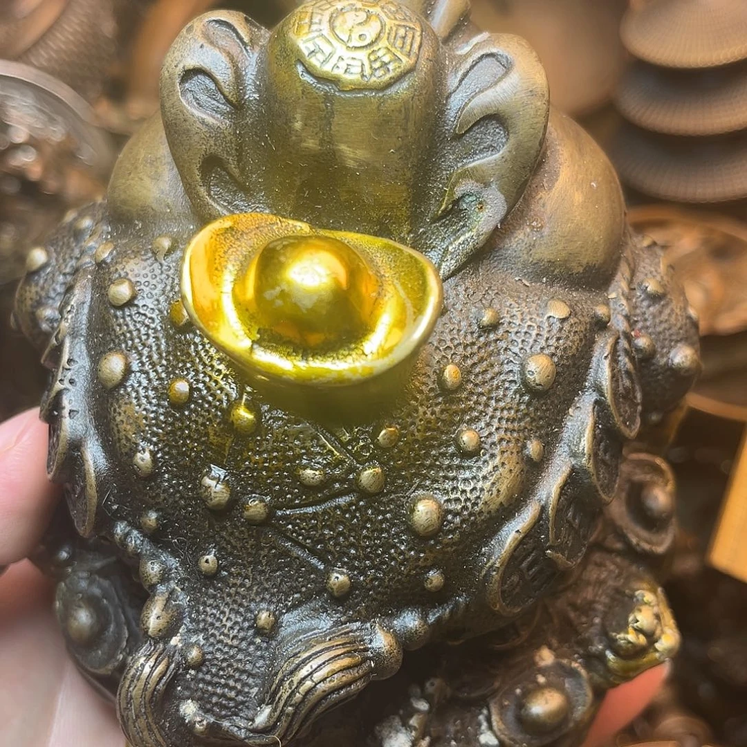 精美铜器工艺品等