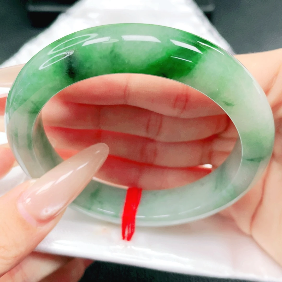 翡翠未镶嵌手镯57