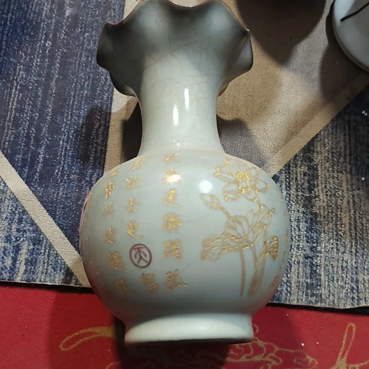 摆件瓷器放大漏给您发货