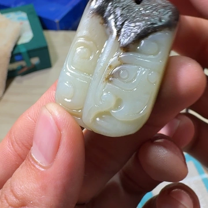 未镶嵌和田玉（糖玉）挂件