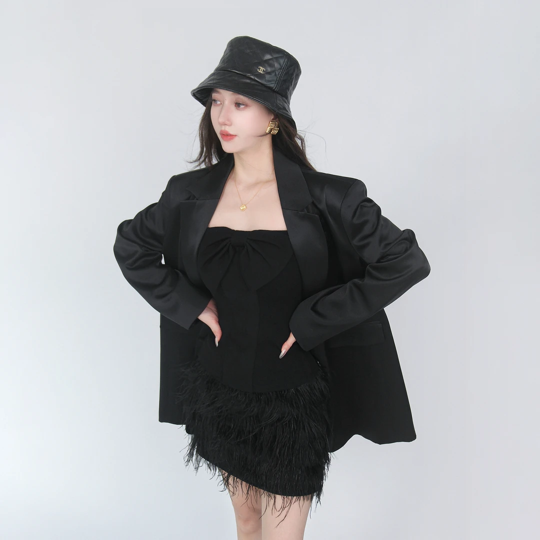 TNNZ  缎面西装女新款西服休闲气质高级感外套加毛毛半裙套装