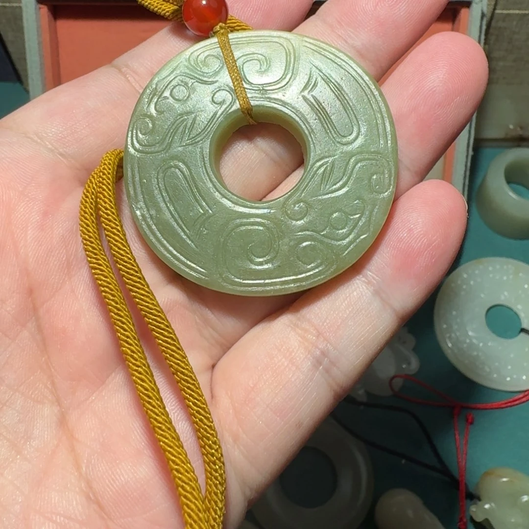 和田玉未镶嵌颈饰侘*