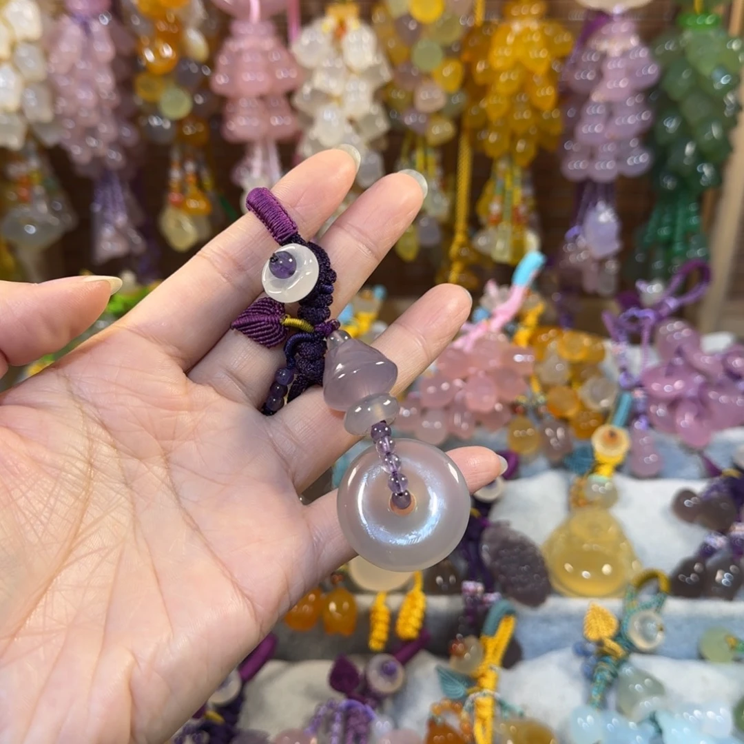 丽***ෆ玛瑙/玉髓未镶嵌钥匙挂件