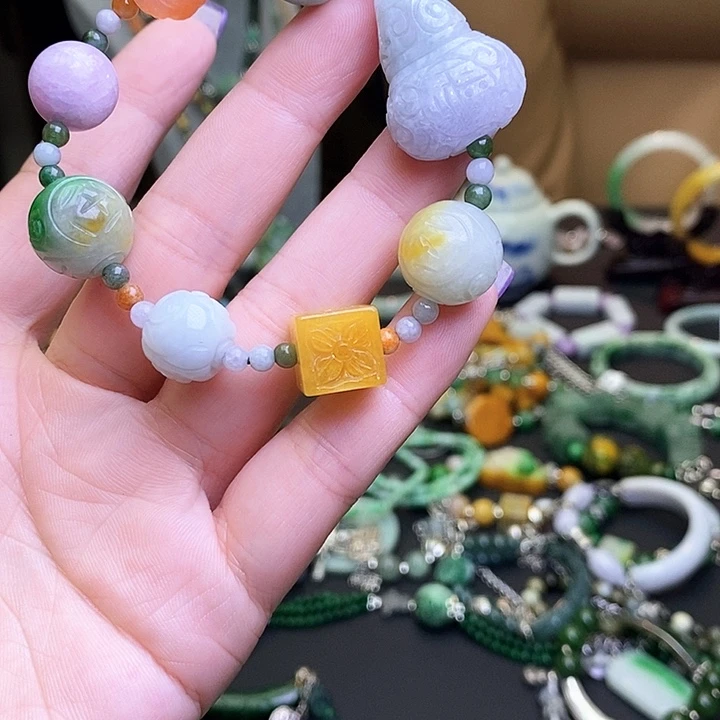 芷***暗翡翠未镶嵌吊坠(赠链)手链葫芦