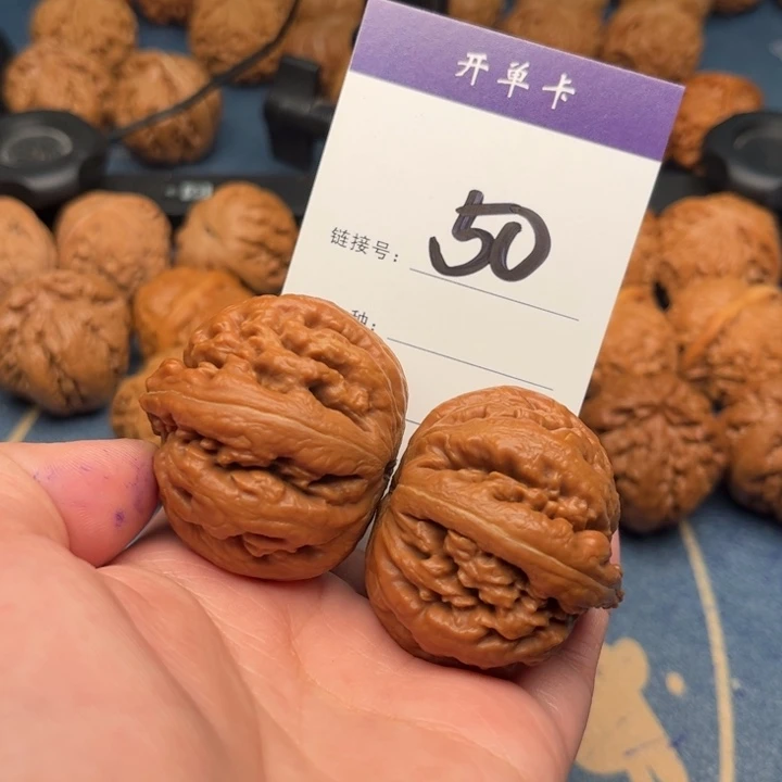 吊坠文玩核桃霸王龙 42全品 50