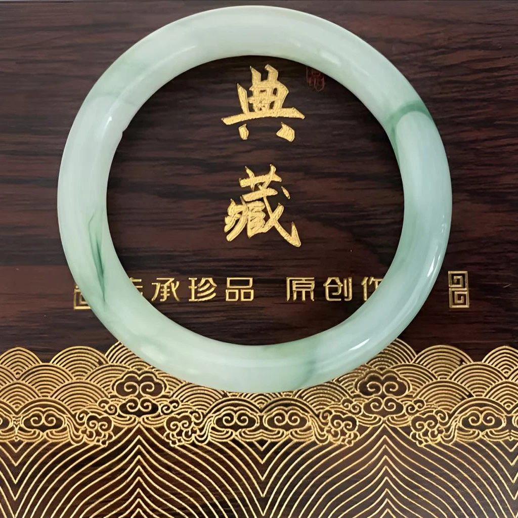 【现货现发】时尚简约春绿空青手镯cc