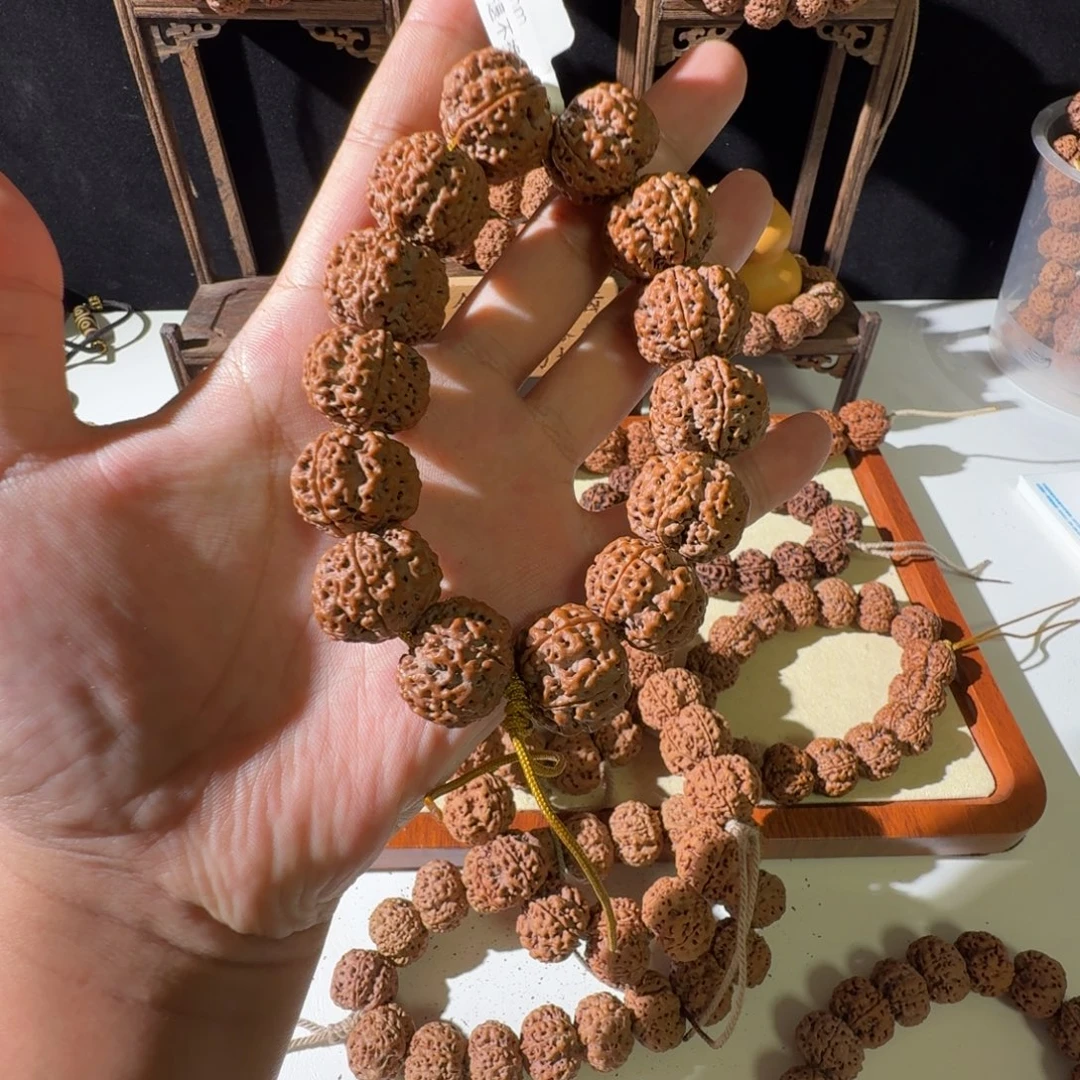 金刚菩提吊坠21尺寸红皮安娜超头