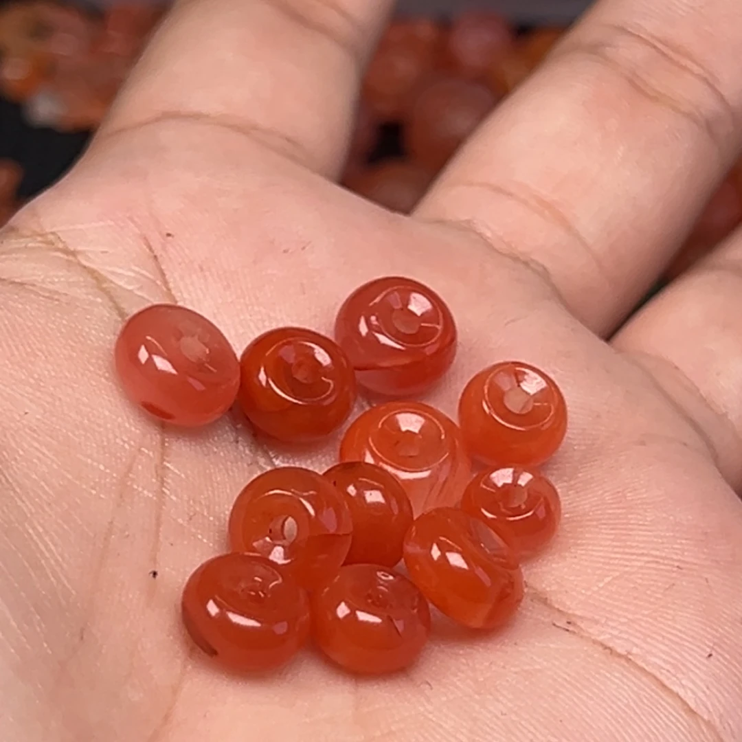 大***。南红玛瑙未镶嵌吊坠(不含链)