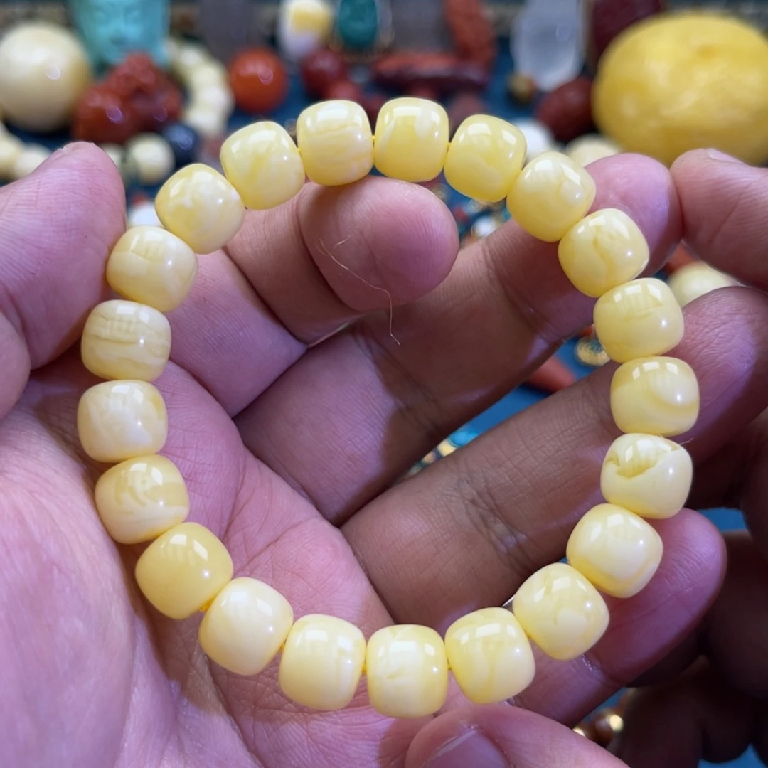 琥珀未镶嵌珠宝奇石114