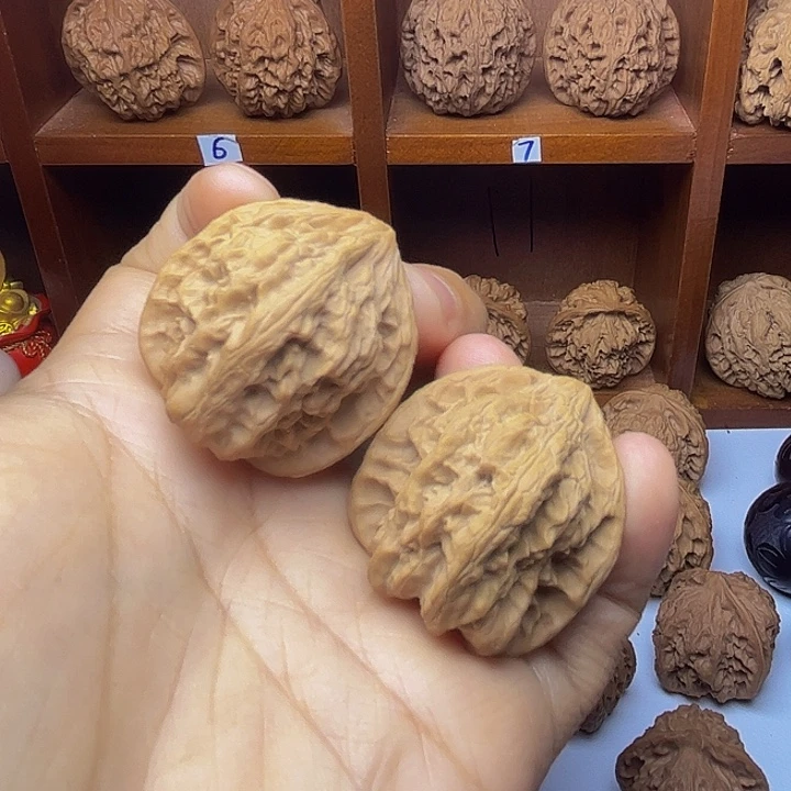 桃核把件38尺火焰马蹄全品