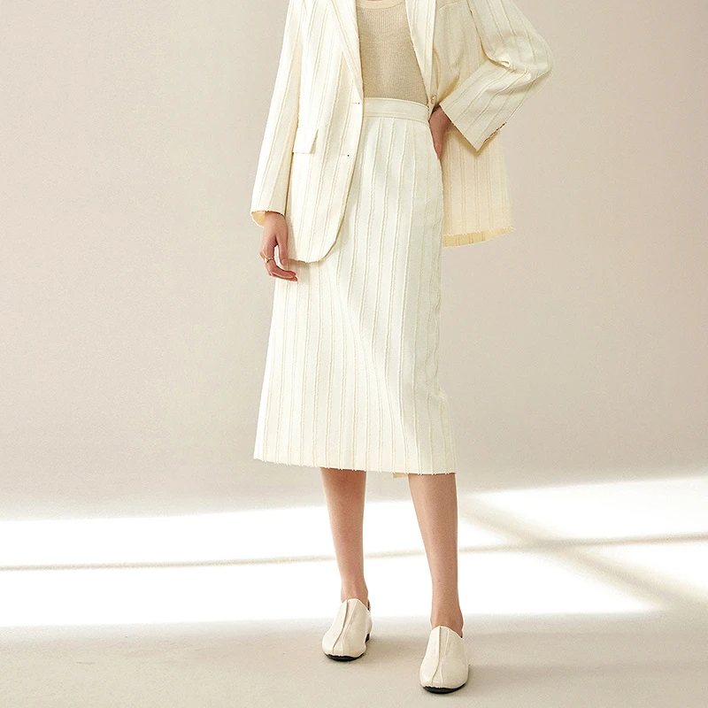 【羊羊粉丝专享】MOFAN摩凡秋新款米色半身裙MAB452134