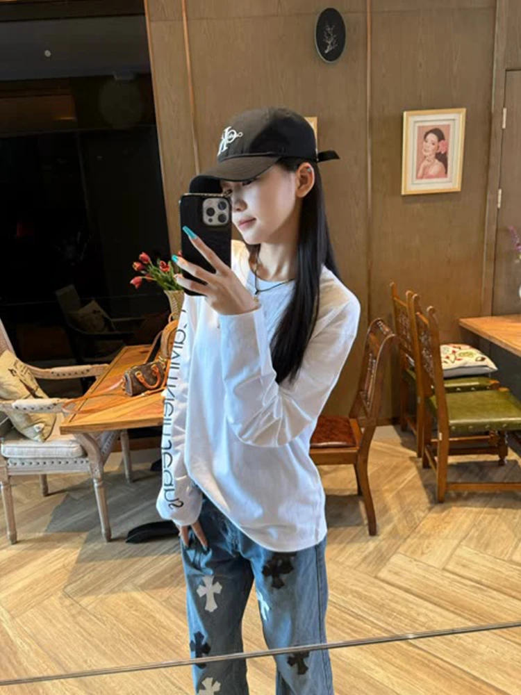 白色字母印花长袖t恤打底衫女春秋季2025新款圆领宽松设计感上衣
