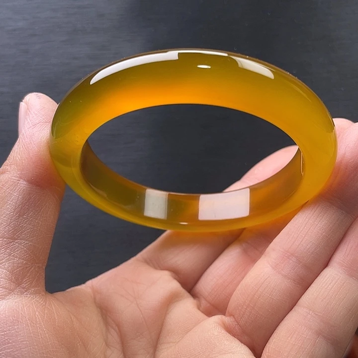 玛瑙/玉髓未镶嵌手镯54圈口