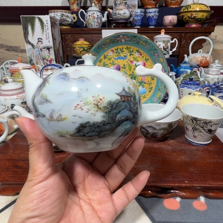 景德镇陶瓷协会常务秘书