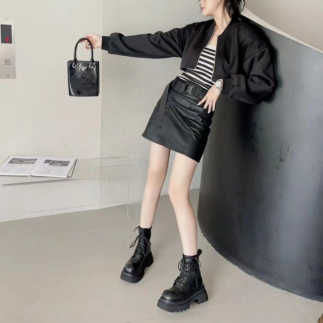 62121酷酷的马丁靴女靴
